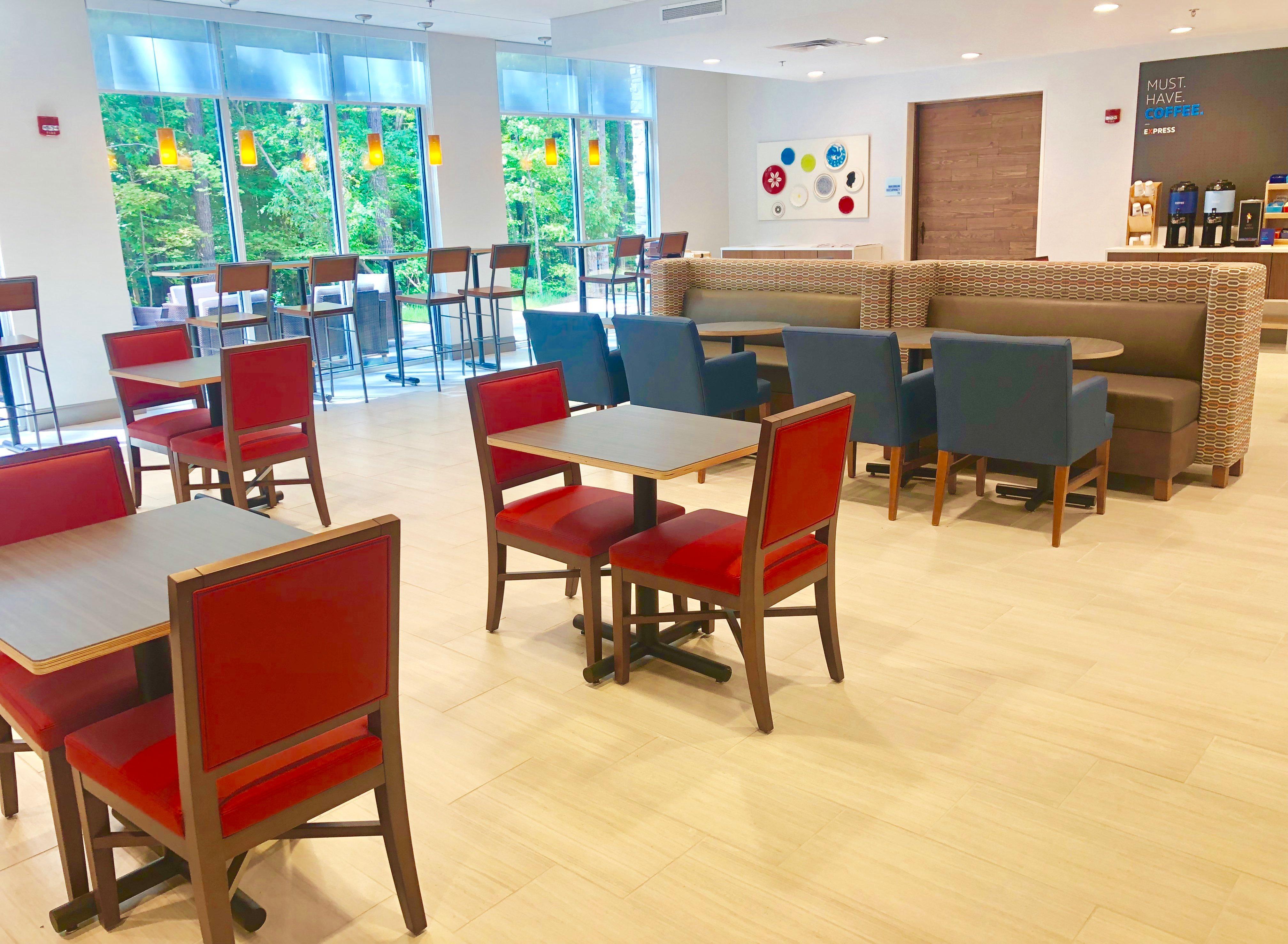 Holiday Inn Express & Suites Raleigh Airport - Brier Creek By Ihg Exterior photo