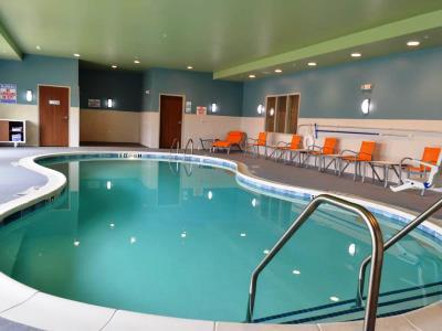 Holiday Inn Express & Suites Raleigh Airport - Brier Creek By Ihg Exterior photo